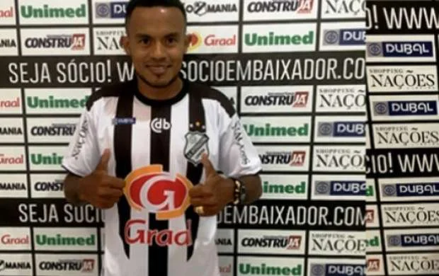 Sabiq "Qarabağ"lı "Səbail"ə keçmədi, Braziliyaya qayıtdı 