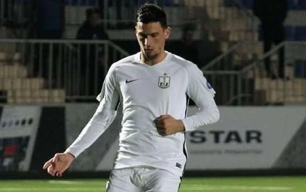 Yunan klubundan "Neftçi"nin futbolçusuna təklif 