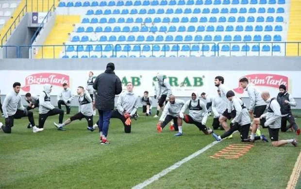 Media mənsubları "Qarabağ"ı yarım saat görə biləcək 