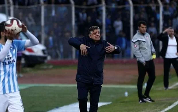 36-cı dəfə baş məşqçi postundan qovuldu 