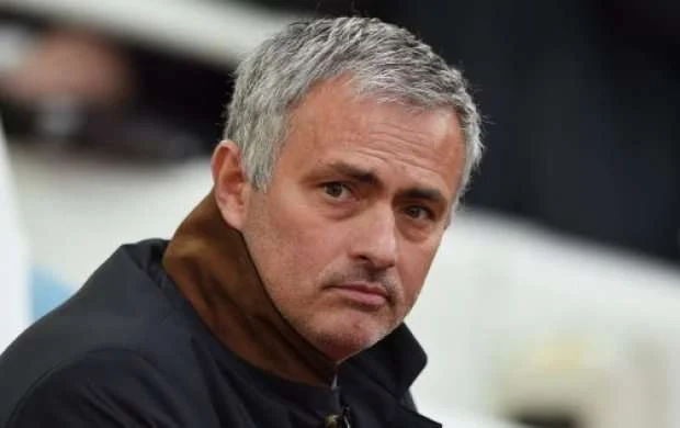 Mourinyo İtaliya klubuyla danışıqlara başladı 