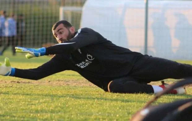 "Neftçi"nin qapıçısı bir ayadək sıradan çıxdı 