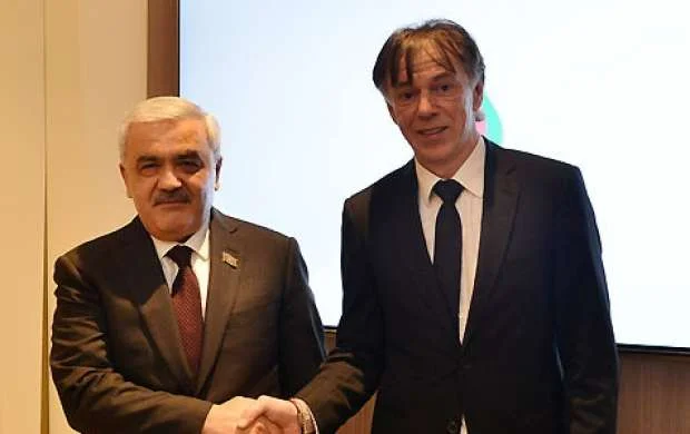 AFFA əsas milli komandamıza baş məşqçi təyin etdi - RƏSMİ 