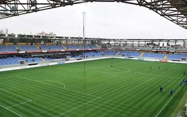 "Bakcell Arena" - əti AFFA-nın, sümüyü "Neftçi"nin 