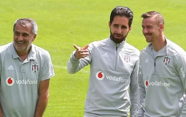 "Beşiktaş"ın yeni baş məşqçisi müəyyənləşdi 