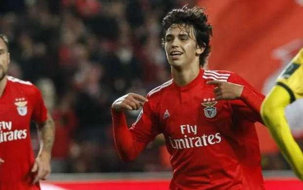 19 yaşlı futbolçuya 105 milyon avro 