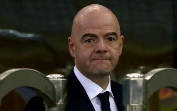 FIFA prezidentinin maaşı açıqlandı - Şok rəqəm 