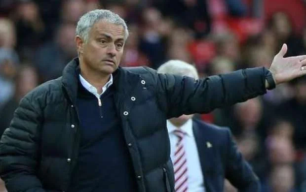 Joze Mourinyodan "Real" açıqlaması 