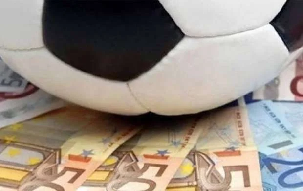 Transferdən ən çox qazanan klublar - SİYAHI 