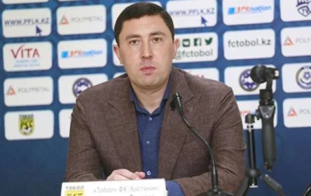 Qazzayev Emil Balayevi təriflədi: "Çox yaxşı məktəbə malikdi" 