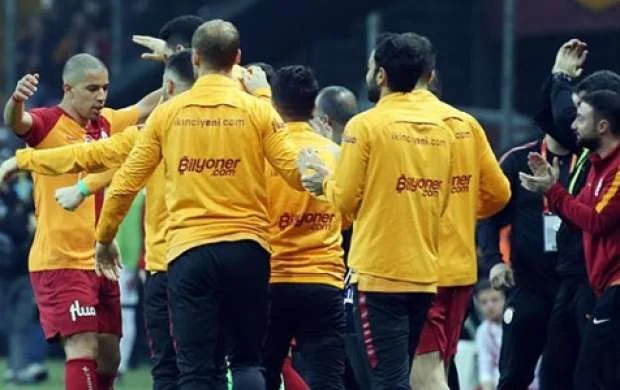 "Qalatasaray"dan qol şousu - VİDEO 