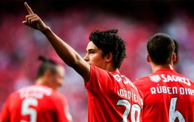 "Mançester Yunayted"dən 290 milyonluq transfer 