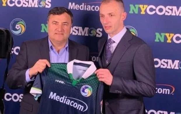 Aqolli rəsmən ABŞ klubunda: "Çox həyəcanlıyam" 