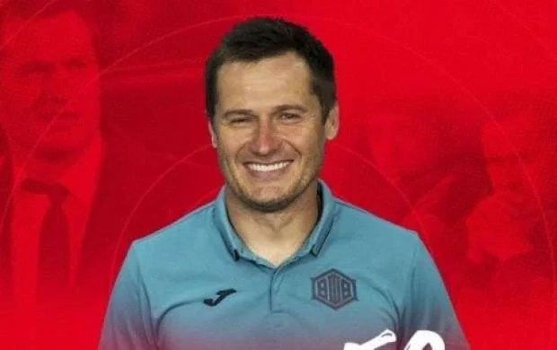 Azərbaycanlı futbolçunun baş məşqçisi qolvuldu 