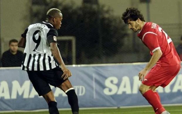 "Zirə" uduzdu, "Neftçi" "Qarabağ"dan aralandı 