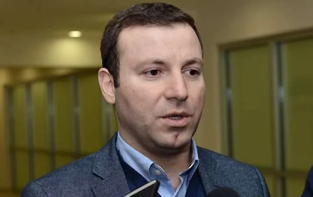 “Səfehlər günü”ndə ağ yalan və qara böhtan - GÜNDƏM 