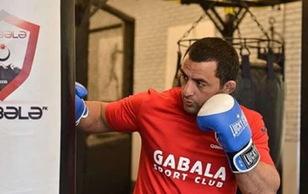 Azərbaycanlı döyüşçü UFC-də qüvvəsini sınayacaq 