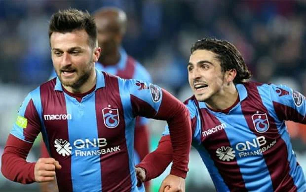 Şenol Günəş millimizin futbolçusunu Türkiyə yığmasına çağıracaq 