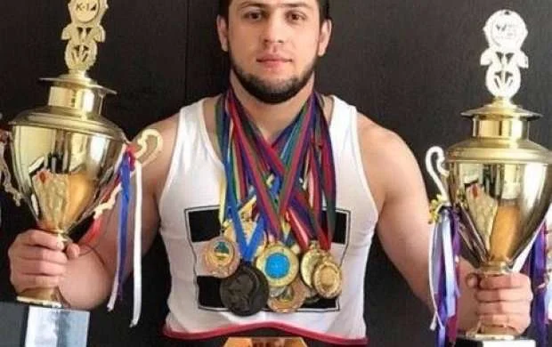 Azərbaycanlı müğənni dünya çempionu olan əri ilə - FOTOLAR 