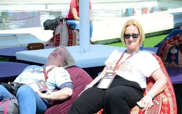 Formula 1 azarkeşləri Bakı bulvarında belə dincəlirlər - FOTOLAR 