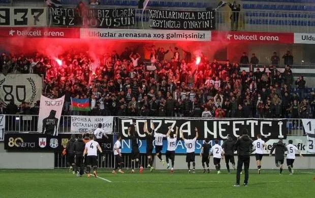 Tahir Süleymanovdan “Neftçi” rəhbərliyinə: “İstefa verib, çayınızı için...” 