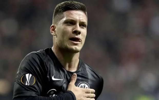 "Real"ın ikinci transferi açıqlandı - 60 milyon avro 