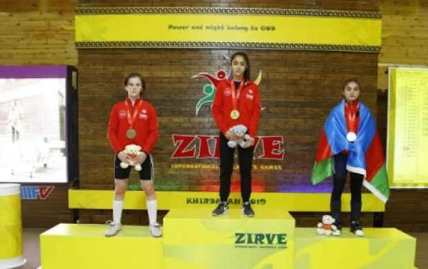 7-ci Zirvə Oyunlarının ilk qalibi Türkiyə idmançısı oldu 