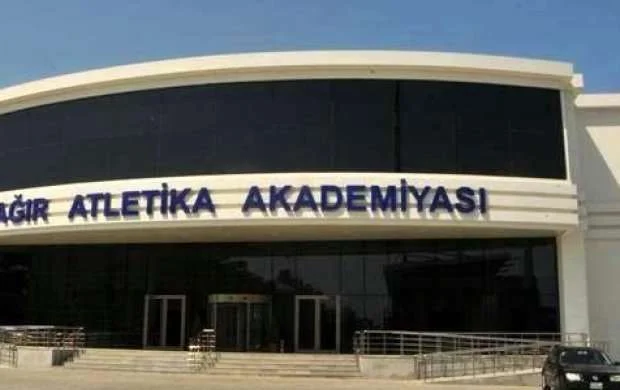 Gənclər arasında ağır atletika üzrə Azərbaycan birinciliyi keçiriləcək 