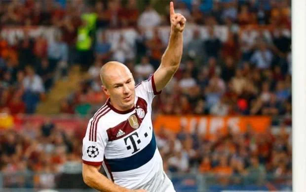 Robben 200-ə çatdı 