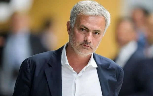 Mourinyo iyulda qayıdacaq - ÖZÜ DEDİ 
