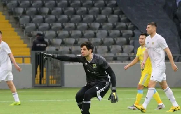 Balayev döndü, "Tobol" darmadağın etdi 