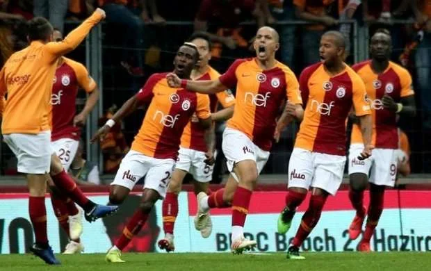 "Aslan" mövsümə "qızıl imza atdı" 