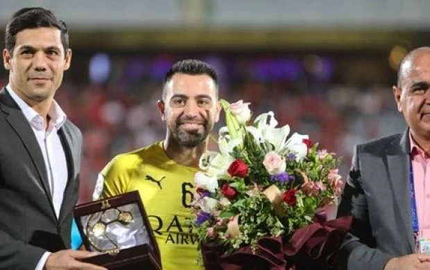 Xavi futbolla vidalaşdı 