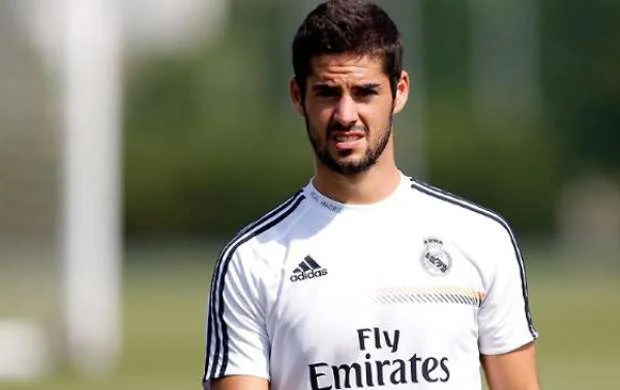 "Real"ın futbolçusu əzəli rəqiblərdən hansını seçəcək? 