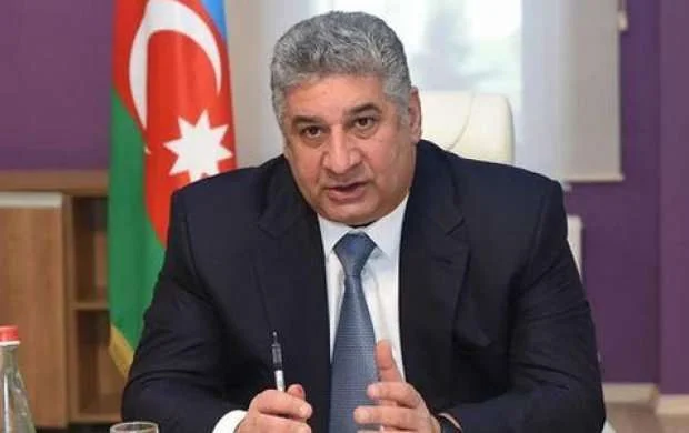 Azad Rəhimov: "Mxitaryana görə F-16 qırıcıları göndərək?" 