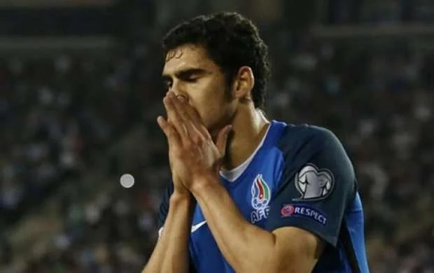 Ramil Şeydayev: "Mxitaryan məsələyə siyasi yanaşdığı üçün getməyib" 