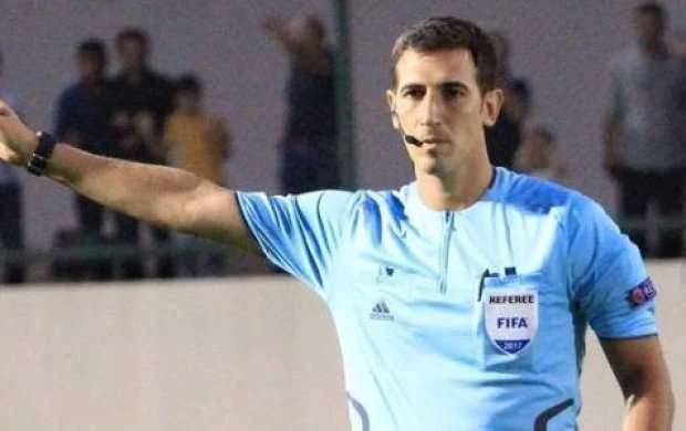 Azərbaycanlı hakimlər Avropa çempionatının oyununda 