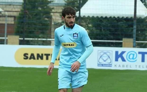 Vüqar Mustafayev “Zirə”dən getdi 