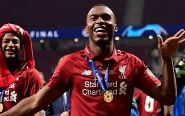 İki futbolçu "Liverpul"u tərk etdi 