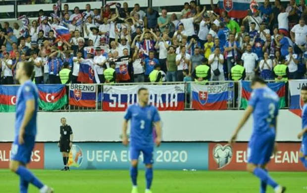 Azərbaycan millisi FIFA reytinqində gerilədi 