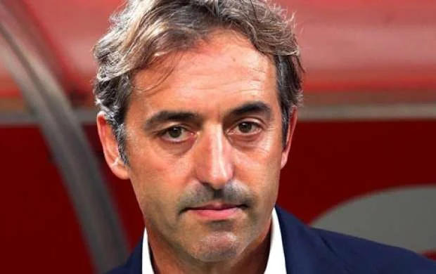 İstefa verdi, "Milan"a gedir 