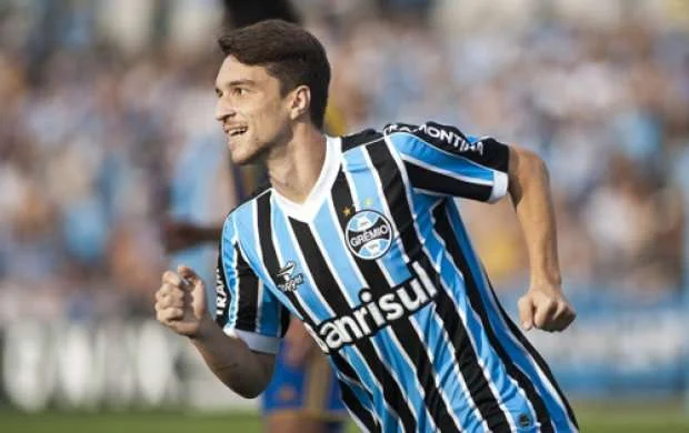 "Keşlə" Braziliya millisinə çağırılmış yarımmüdafiəçi alır 