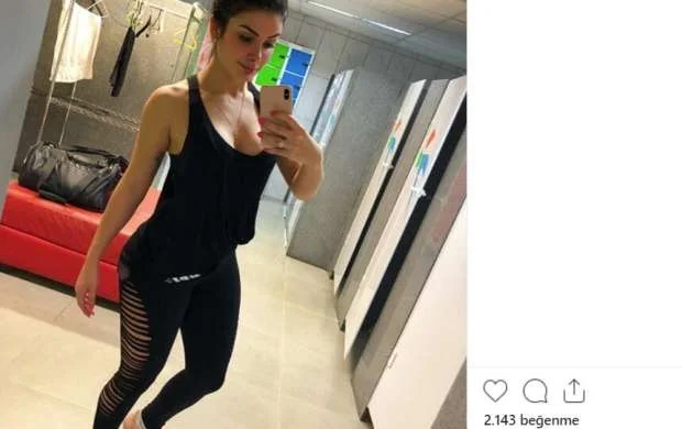 Əfsanəvi futbolçu özündən 31 yaş kiçik sevgilisindən danışdı - FOTOLAR 