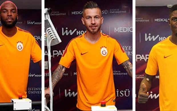 "Qalatasaray" 3 transferini açıqladı - RƏSMİ 