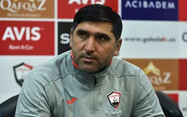 Sənan Qurbanov: "Çalışmalıdılar ki, əsas heyət oyunçusuna çevrilsinlər" 