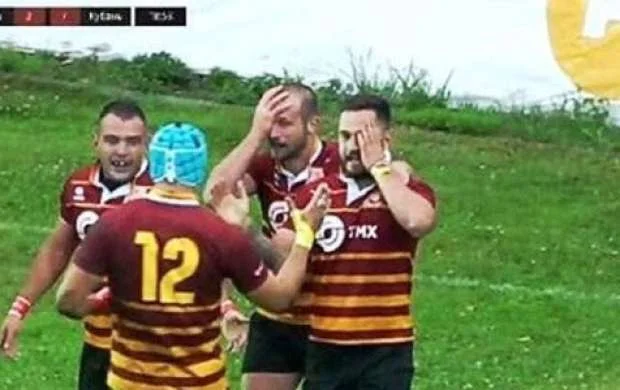 Rusiya klubu iki gürcü oyunçu ilə müqaviləni pozdu 