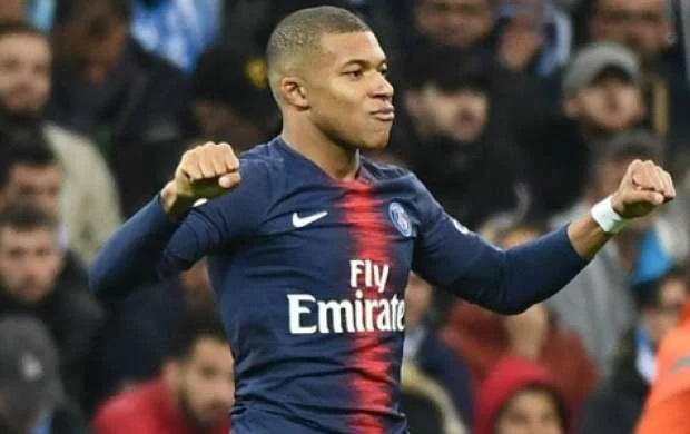Mbappe qərarnı açıqladl: PSJ-dən gedir? 