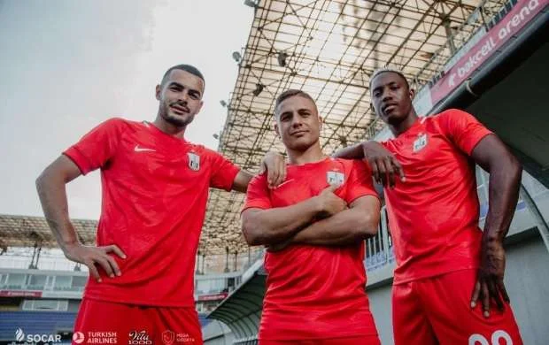 “Neftçi”nin yeni forması - FOTOLAR 