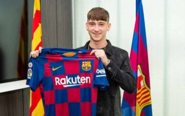 "Barselona"dan növbəti transfer - RƏSMİ 