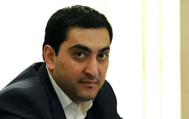 Kişinyovla Bakının fərqi, Bordinlə Qurbanovun oxşar cəhəti 